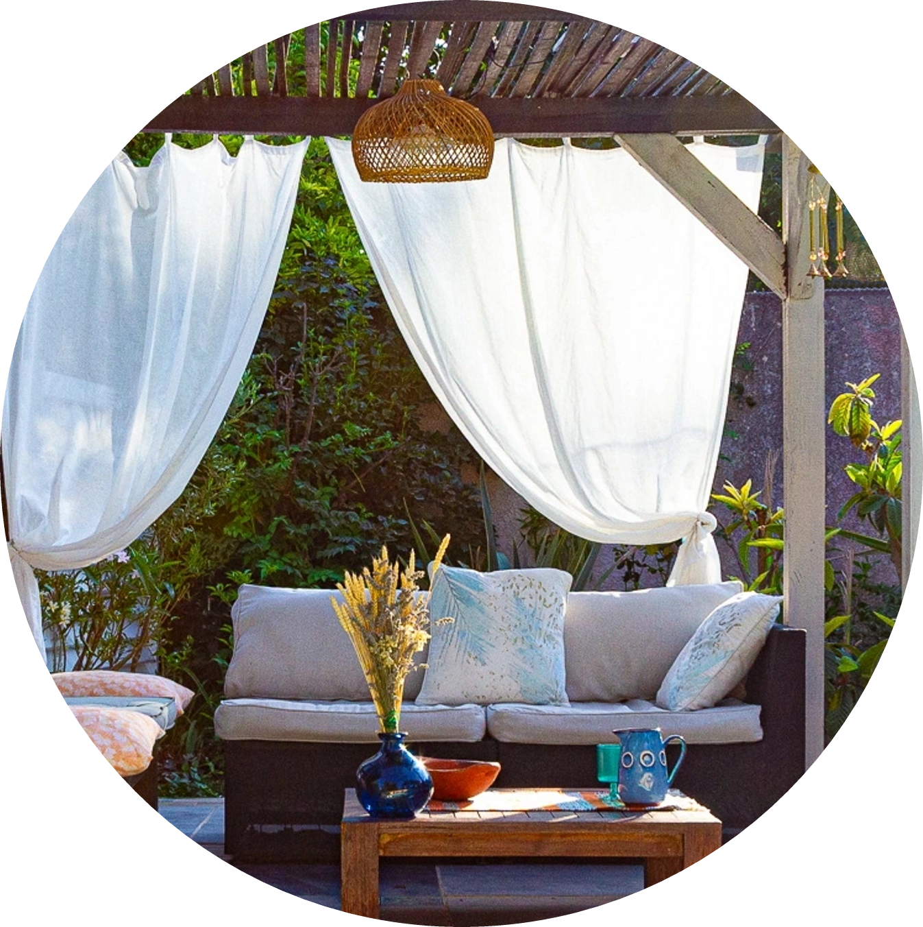 notre savoir-faire au service de vos projets d'aménagements paysagers.